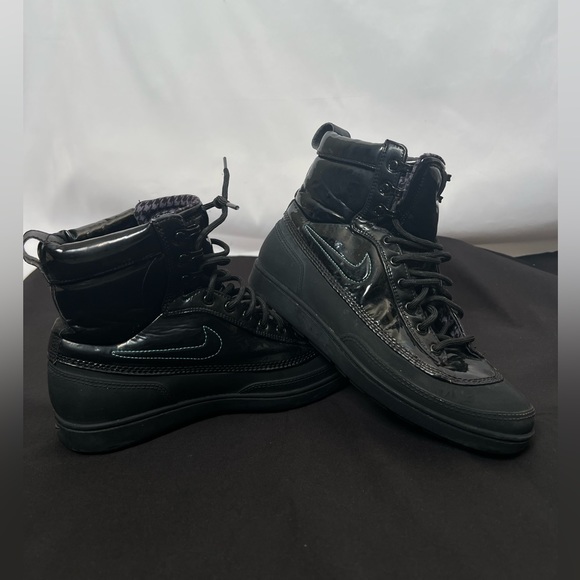 Nike high top weather boot sneaker - Picture 3 of 7